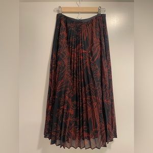Babaton Skirt